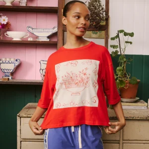 Tasmin Boxy Tee - Red Vase