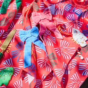 Kip & Co Bows of Joy velvet napkin holder set – four coloured velvet bows with gold elastic bands