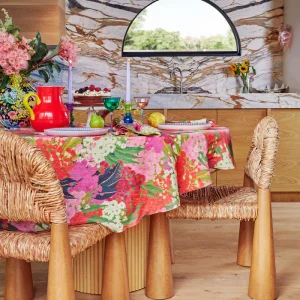 Australian Bush Blossom Round Tablecloth