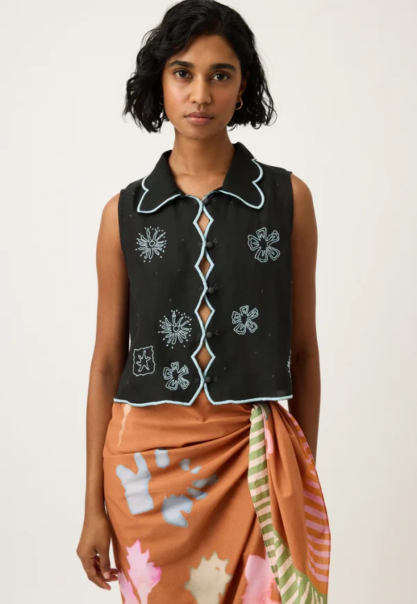 Tuva Vest - Charcoal Embroidered