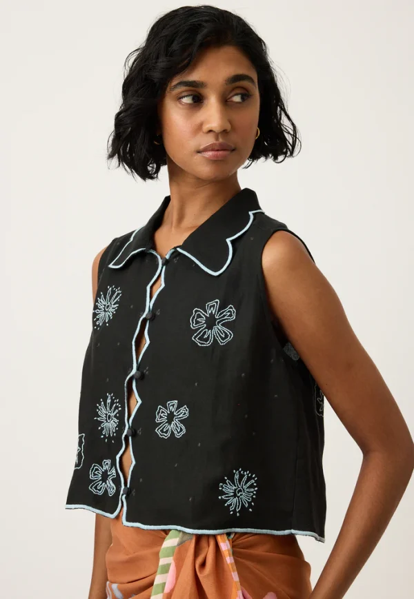 Tuva Vest - Charcoal Embroidered