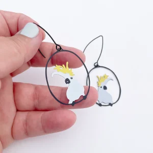 Midi Sulphur Crested Cockatoo earrings in White/Yellow
